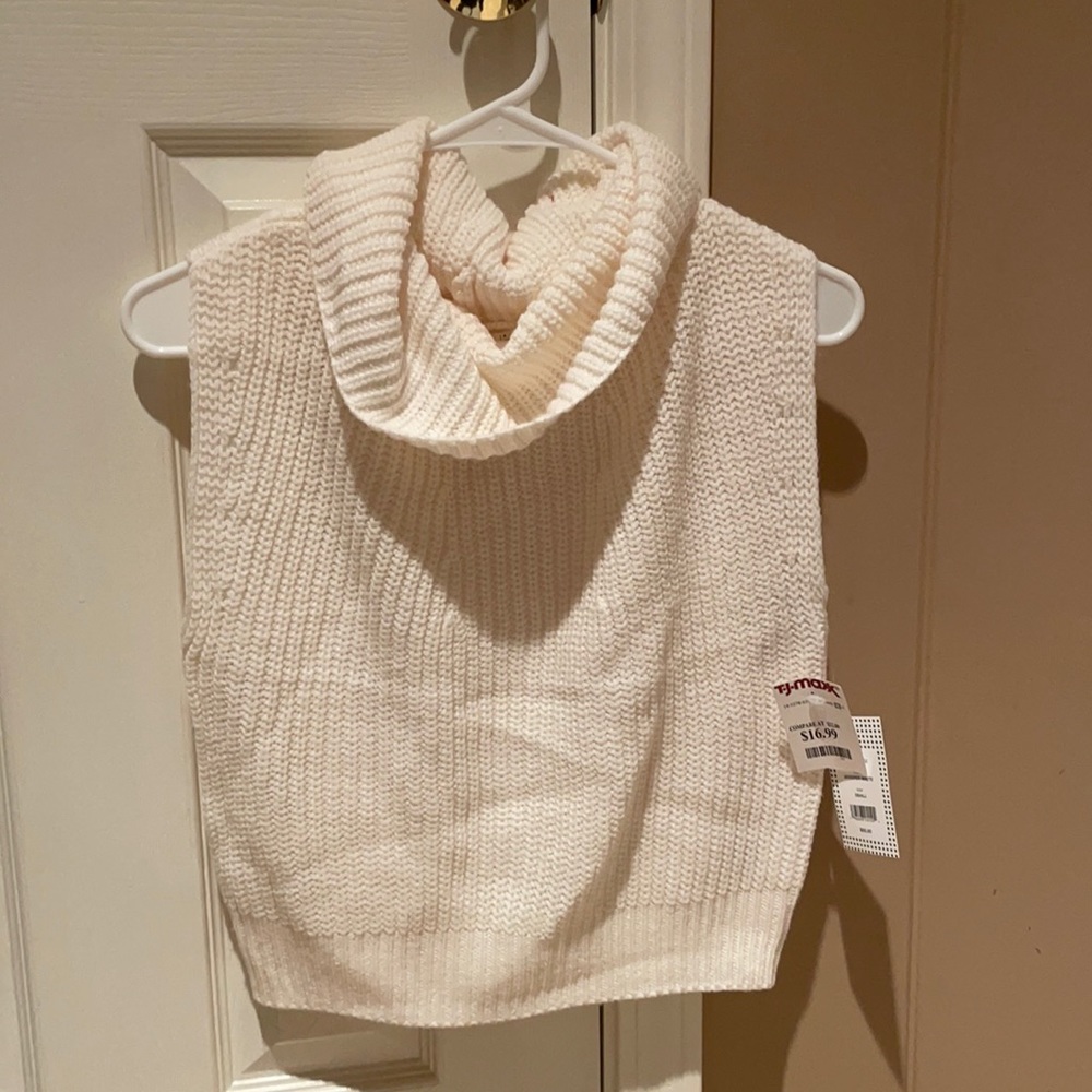 Women’s white/cream colored turtle neck sweater vest